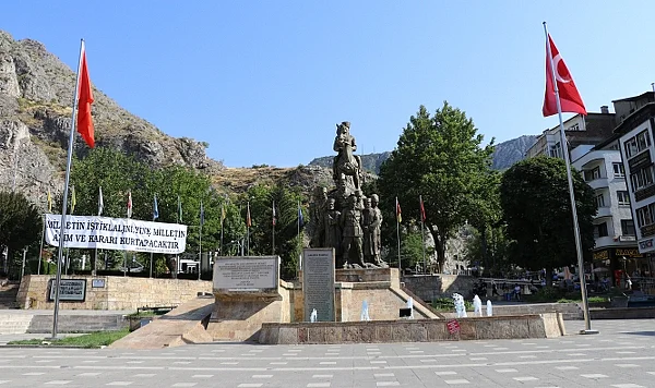 Sıcaklık Rekoru Kırıldı: Tokat 47, Amasya 45 Derece!