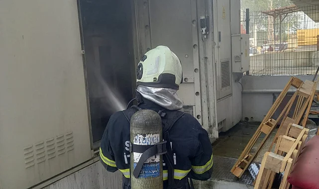 Tekkeköy'de Trafo Yangını Paniğe Neden Oldu