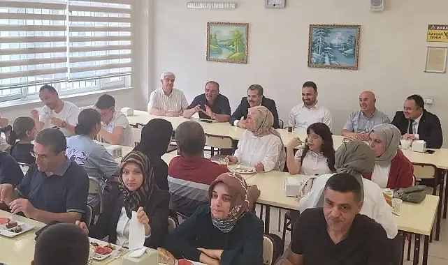 Vezirköprü'de LGS'de Başarılı Olan Öğrencilere Özel Davet