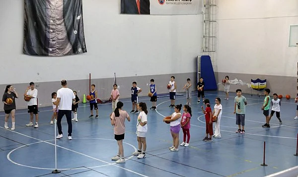 Bafra Yaz Spor Okulları'nda Geleceğin Sporcuları Yetişiyor