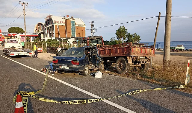 Fatsa’da Otomobil Traktöre Çarptı, Sürücü Yaşamını Yitirdi