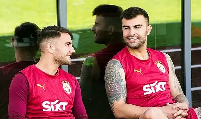 Galatasaraylı Yıldızlardan Dikkat Çeken Sosyal Medya Diyaloğu