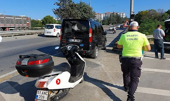 İlkadım Bulvarı'nda Kaza, Ambulanslar Sevk Edildi