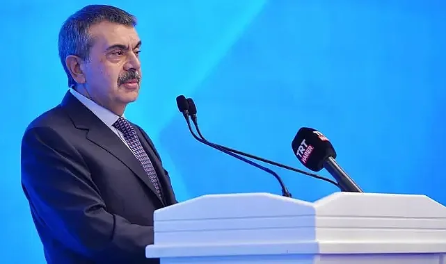 Milli Eğitim Bakanı Yusuf Tekin'den Yabancı Dil Eğitimine Yeni Düzenleme