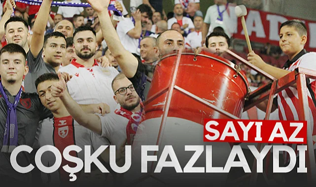 Samsun 19 Mayıs Stadyumu'nda Sayı Az, Coşku Fazlaydı