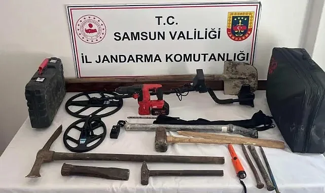 Samsun’da Define Kazısına Jandarma Baskını: 3 Kişi Yakalandı
