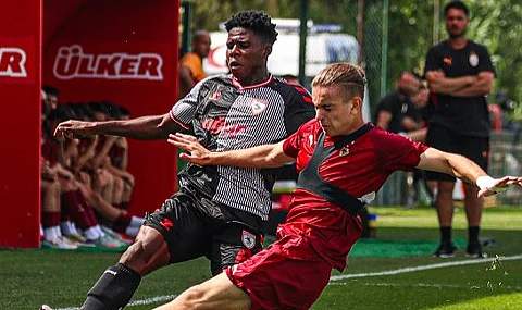 Samsunspor U19'dan Galatasaray U19'a Sürpriz: 2-1