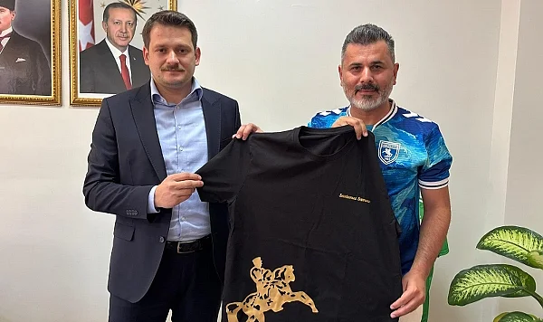 Sinop Vali Yardımcısı Bulat'a Samsun'dan Anlamlı Hediye