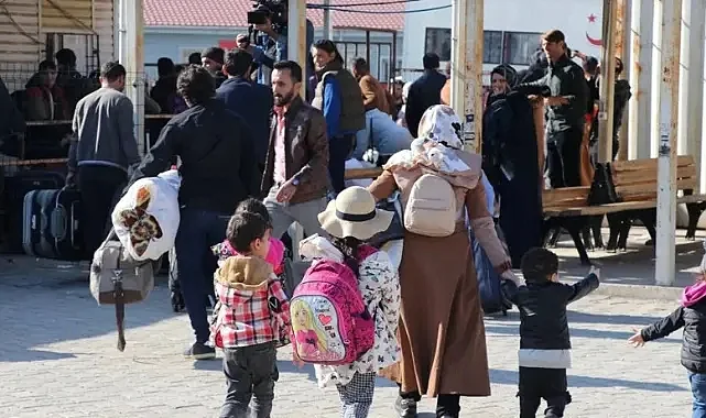 Türkiye'den Dönen Suriyelilerin Sayısı Açıklandı
