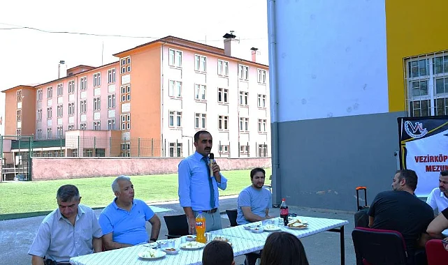 Vezirköprü’de Mezunları Bir Araya Getiren Pilav Günü Etkinliği