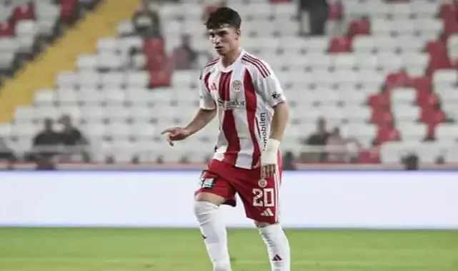 16 Yaşında Süper Lig'e Damga Vurdu