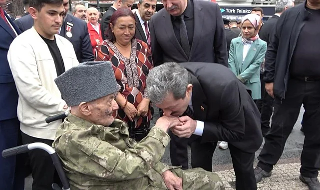 94 yaşındaki Kore Gazisi Cemal Yayla’ya Gaziler Günü’nde Anlamlı Vefa