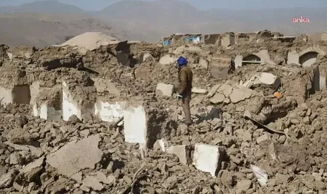 Afganistan’daki Depremde Can Kaybı 800’ü Aştı