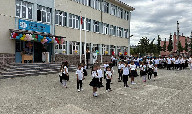 Alaçam'da Yeni Eğitim Yılı Coşkusu: İlköğretim Haftası Kutlandı