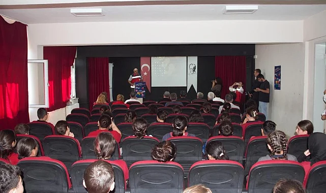 Çarşamba’da Öğrencilere Kahverengi Kokarca Semineri