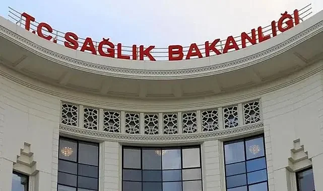 Çocuklarda Yüz Boyalarına Dikkat! Sağlık Bakanlığı'ndan Ailelere Kritik Uyarı