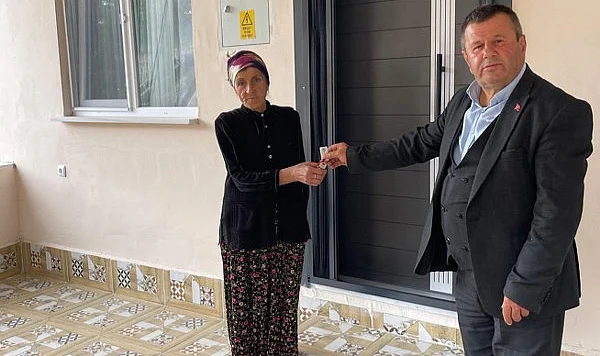 Havza'da Mahalle Halkından İhtiyaç Sahibi Aileye Anlamlı Destek
