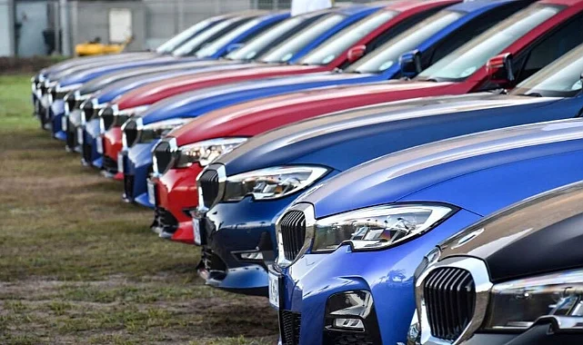 İthal Otomobillere Yeni Vergi Düzenlemesi: AB Dışından Gelen Araçlara %30'a Varan Ek Gümrük Vergisi