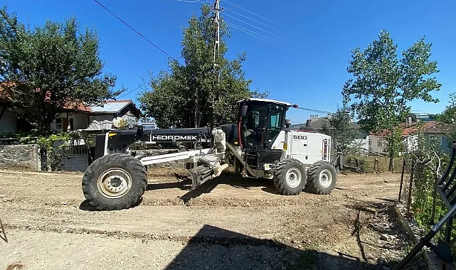 Ladik'te 4 Koldan Yol Çalışması 