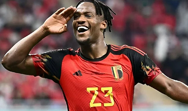  Batshuayi Süper Lig'e Göztepe Formasıyla Dönüyor!