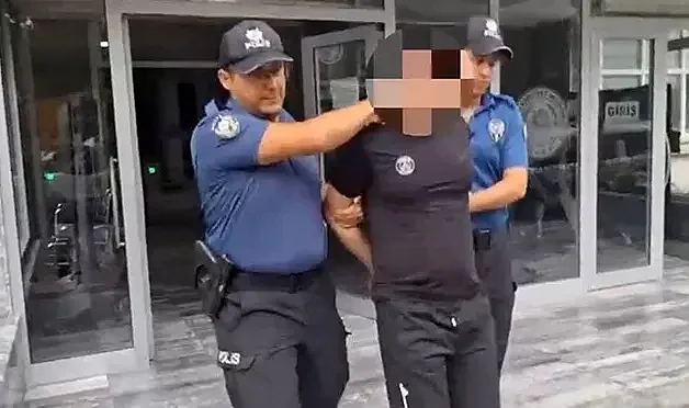 Samsun’da Dolandırıcılık ve Hakaret Suçundan Aranan Hükümlü Yakalandı
