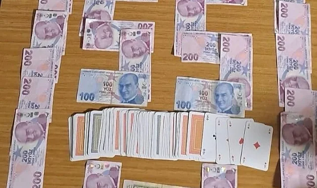 Samsun'da Lokale Kumar Baskını: 5 Kişi Suçüstü Yakalandı