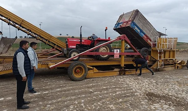 Samsun'da Şeker Pancarı Hasadı Başladı