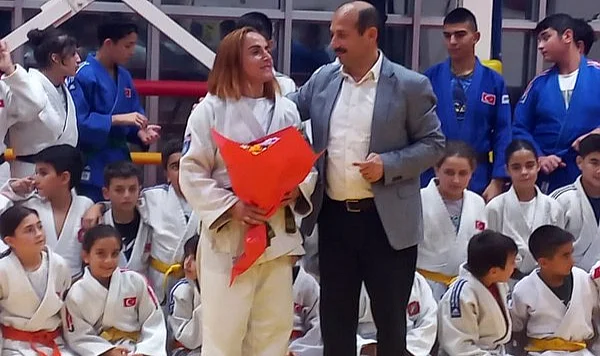 Samsunlu Judocu Döndü Yeşilyurt, Avrupa İkincisi Oldu!