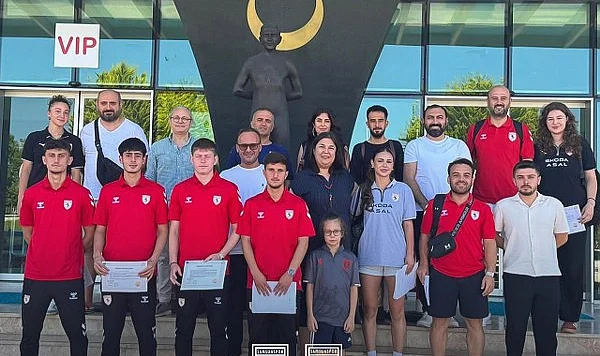 Samsunspor'dan Saygı Kültürü Etkinliği: Sporda Şiddete Karşı Çözümler Masaya Yatırıldı