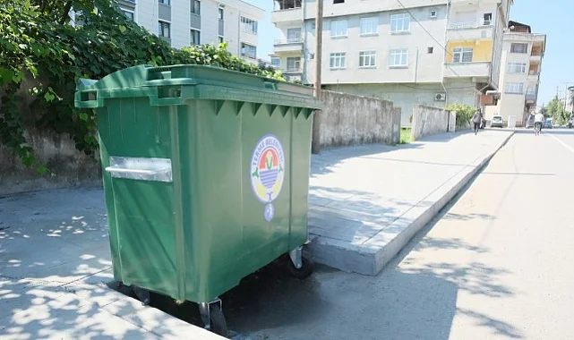 Terme'de Çöp Konteynerleri Yenileniyor