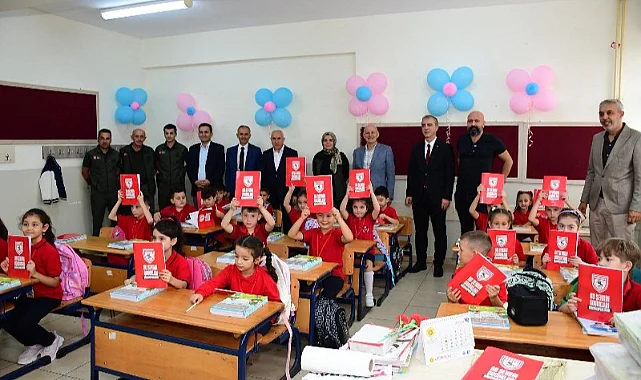 Terme'de Eğitim Başladı: Öğrencilere Sürpriz Hediyeler!