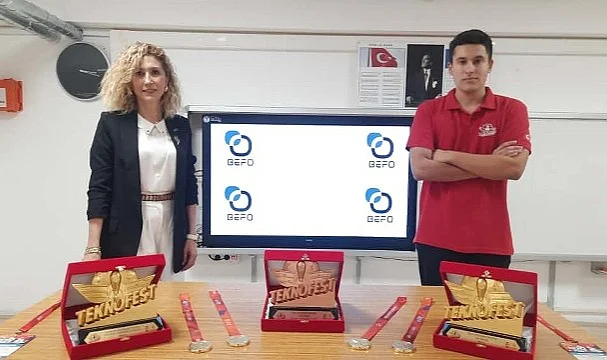 Vezirköprü’nün TEKNOFEST 2025’te Çifte Birincilik Gururu