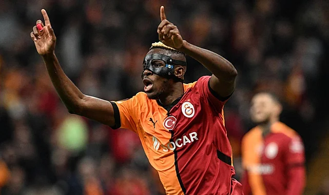 Victor Osimhen Milli Maçta Sakatlanarak Oyundan Çıktı