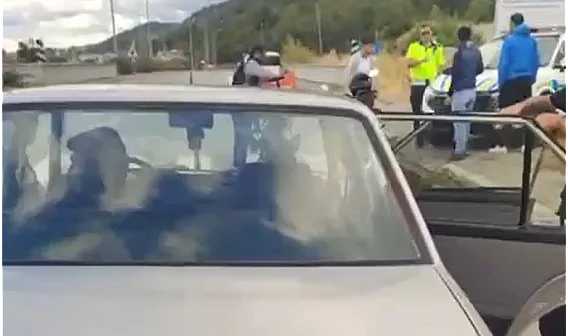 Yakakent’te Abart Egzozlu Araç Trafikten Men Edildi
