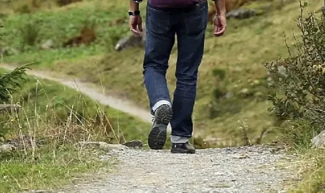 Yolda Yürürken Ayağına Takıldı: 6 Milyon Liralık Servet Çıktı