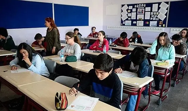 Milyonlarca Öğrenci Bekliyor: 2026 Yarıyıl (Sömestr) Tatili Ne Zaman Başlayacak?