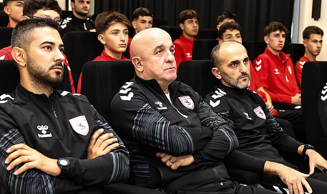 A Milli Takım Kaleci Antrenörü Ozan Özerkan, Samsunspor Akademisi'ni Ziyaret Etti