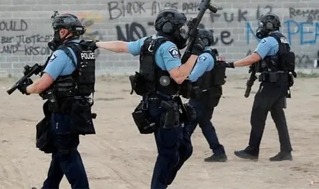 ABD’de Ortalık Kana Bulandı: Dört Ölü, Yirmi Yaralı