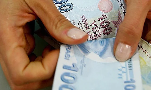 Milyonlarca Memur ve Emekliyi Üzecek Karar AYM'den Geldi!