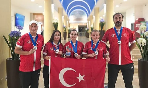 Bocce'de Samsunspor Farkı: Merve Deniz ve Semra Akyol'dan Tarihi Avrupa Üçüncülüğü!