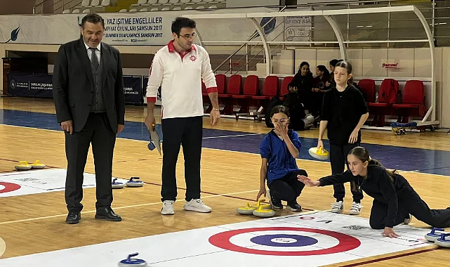 Çarşamba’da Floor Curling Halk Turnuvası Tamamlandı