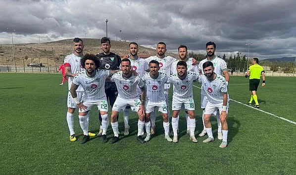 Çarşambaspor Geriden Geldi: Bartınspor'u 10 Kişiyle 2-1 Mağlup Ederek 2'de 2 Yaptı