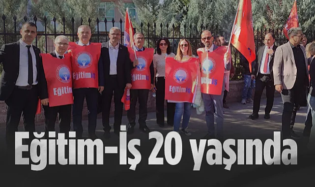 Eğitim-İş 20. Yılında MEB Önünde: Samsun Şubesi Tam Kadro Katıldı