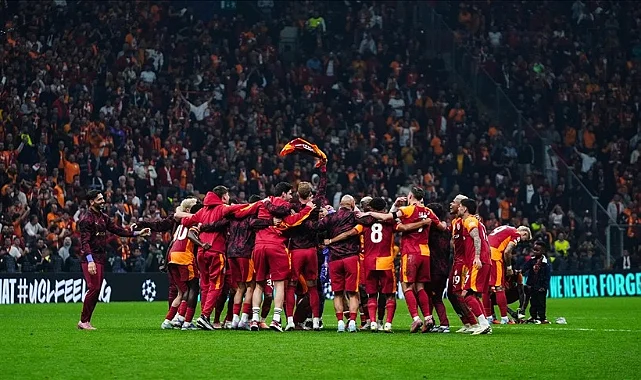 Galatasaray'dan Çifte Zafer: Liverpool Maçından Çuvalla Para Kazandı!