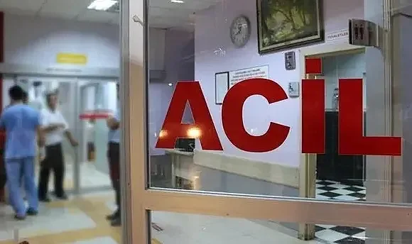 Gıda Zehirlenmesi Şüphesiyle 35 Yolcu Samsun’da Hastaneye Kaldırıldı