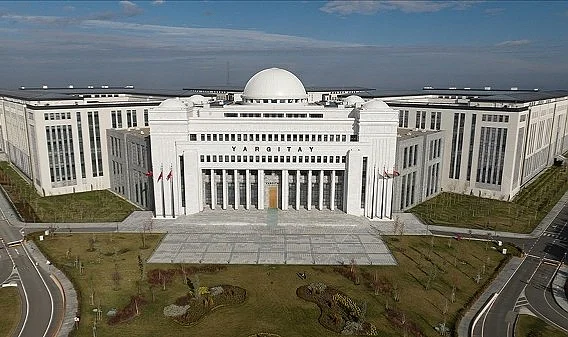 İş Arkadaşının Gizlice Fotoğrafını Çekmeye 12 Yıl Hapis Cezası Onandı