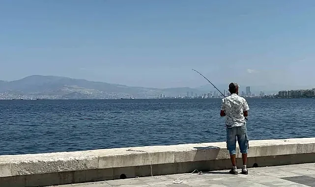 İzmir’de Balık Oltasına İnsan Kafatası Takıldı
