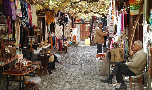 Müşteriye Kötü Davranmanın Bedeli: O Esnafa 15 Gün Kapama Cezası ve Para Şoku!