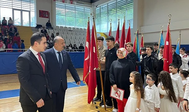 Salıpazarı Spor Salonu'nda 29 Ekim Cumhuriyet Bayramı Coşkusu