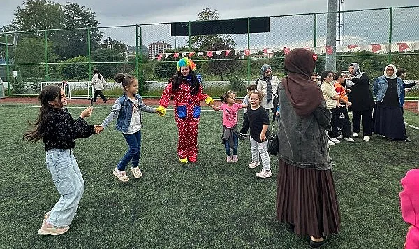 Salıpazarı'nda Dünya Kız Çocukları Günü Kutlandı